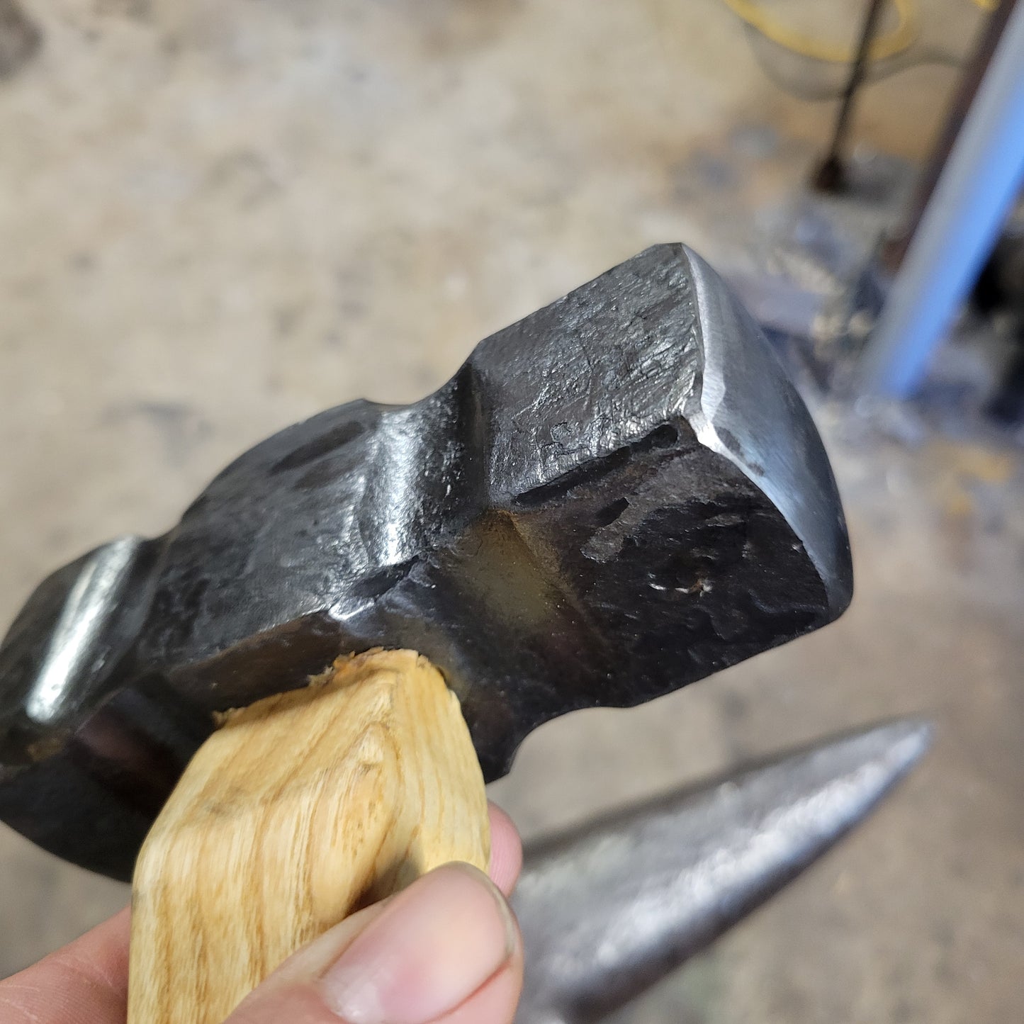 3.5 lbs blacksmith rounding hammer